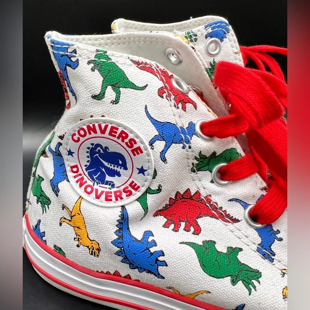 Converse- Dinosaur Print High-Top Sneakers‎ with Red Laces, Youth Size:3
